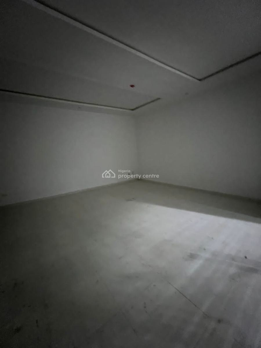 Exquisite Shop in a Mall per Sqm, Ogombo Road Abraham Adesanya, Sangotedo, Ajah, Lagos, Shop for Rent