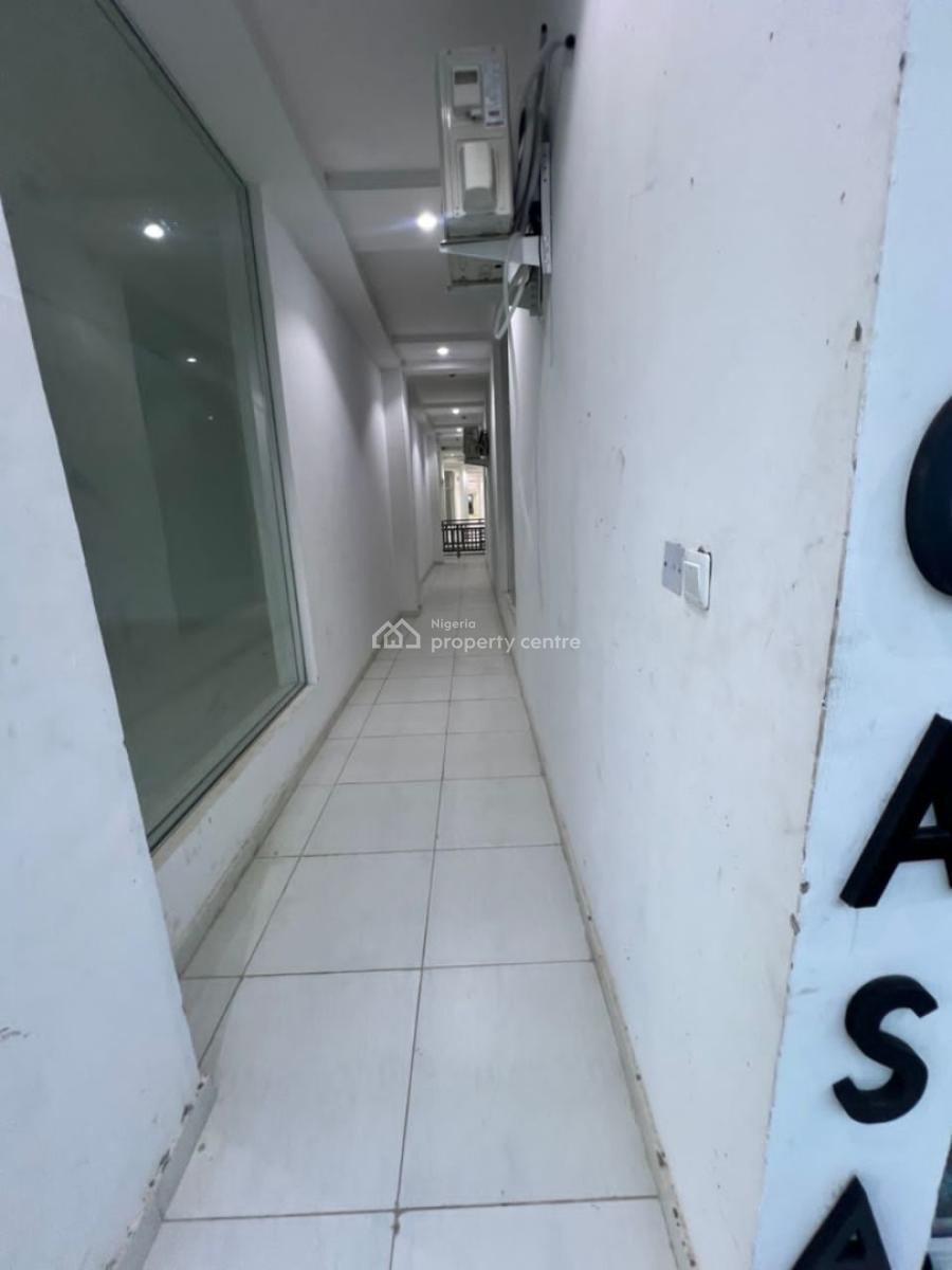 Exquisite Shop in a Mall per Sqm, Ogombo Road Abraham Adesanya, Sangotedo, Ajah, Lagos, Shop for Rent