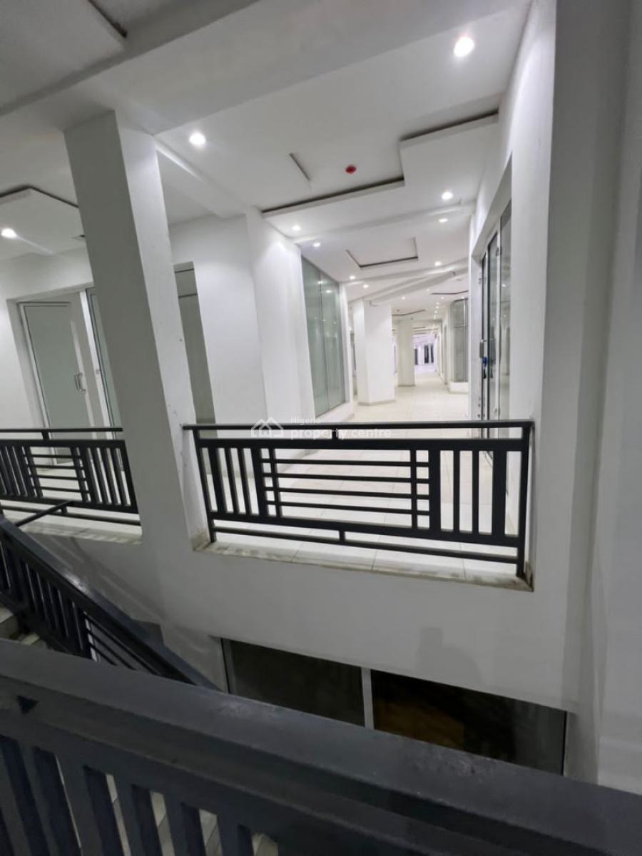 Exquisite Shop in a Mall per Sqm, Ogombo Road Abraham Adesanya, Sangotedo, Ajah, Lagos, Shop for Rent