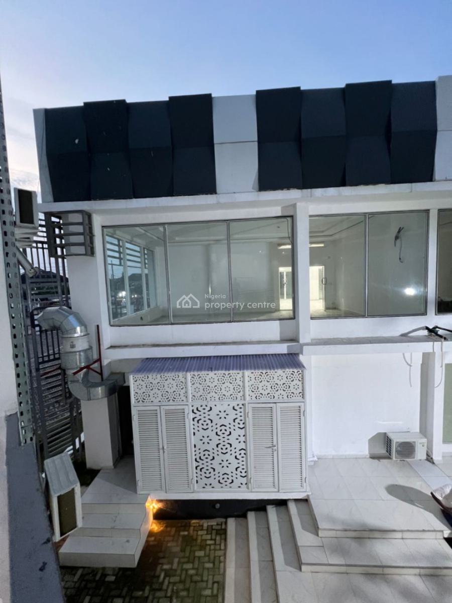 Exquisite Shop in a Mall per Sqm, Ogombo Road Abraham Adesanya, Sangotedo, Ajah, Lagos, Shop for Rent