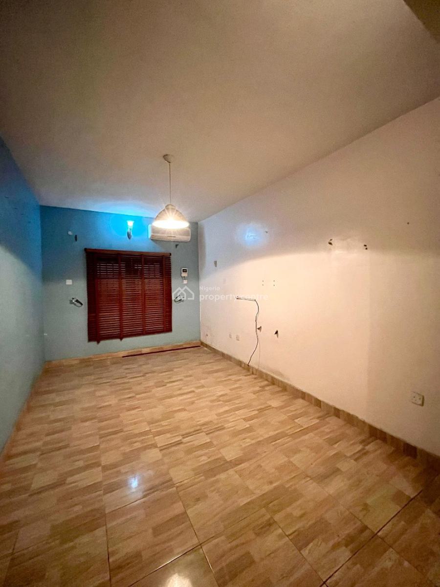 Massive Lovely  5 Bedroom Detected Duplex with Bq  in Carlton Gate, Carlton Chevron Lekki Lagos State, Lekki, Lagos, Detached Duplex for Sale