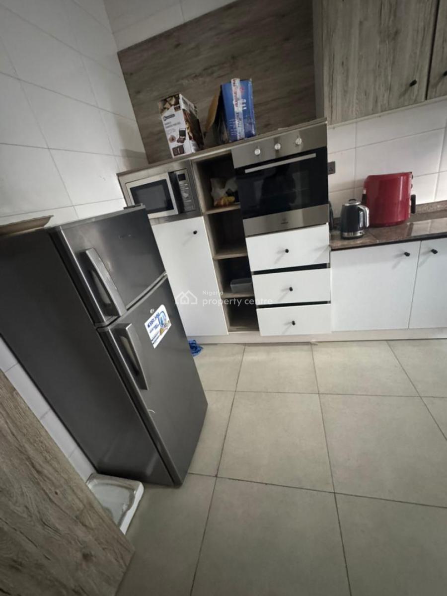 Fully Furnished Spacious Single Room Downatairs with a General Parlor, Orchid Road, Lekki, Lagos, Terraced Duplex for Rent