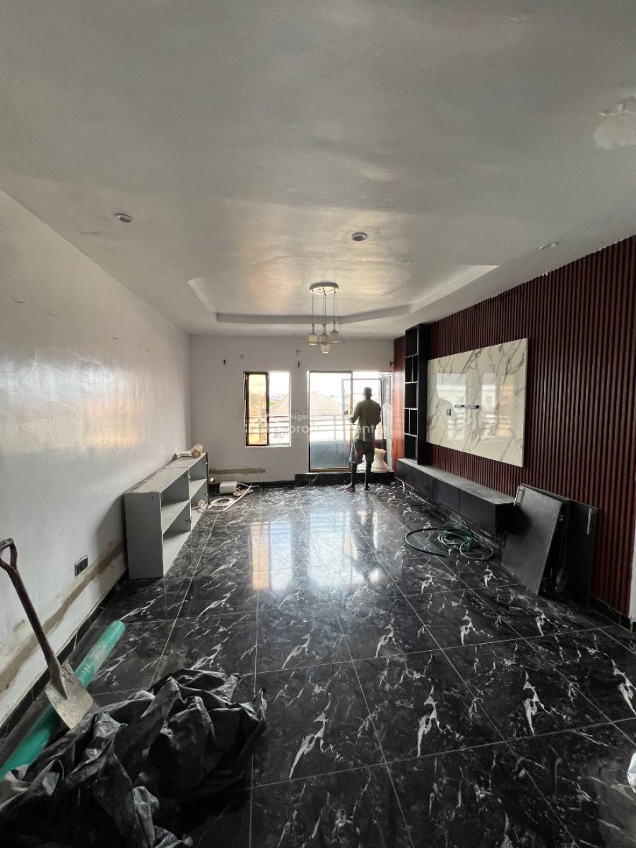Renovated 2 Bedroom Apartments, Osapa, Osapa, Lekki, Lagos, Flat / Apartment for Rent