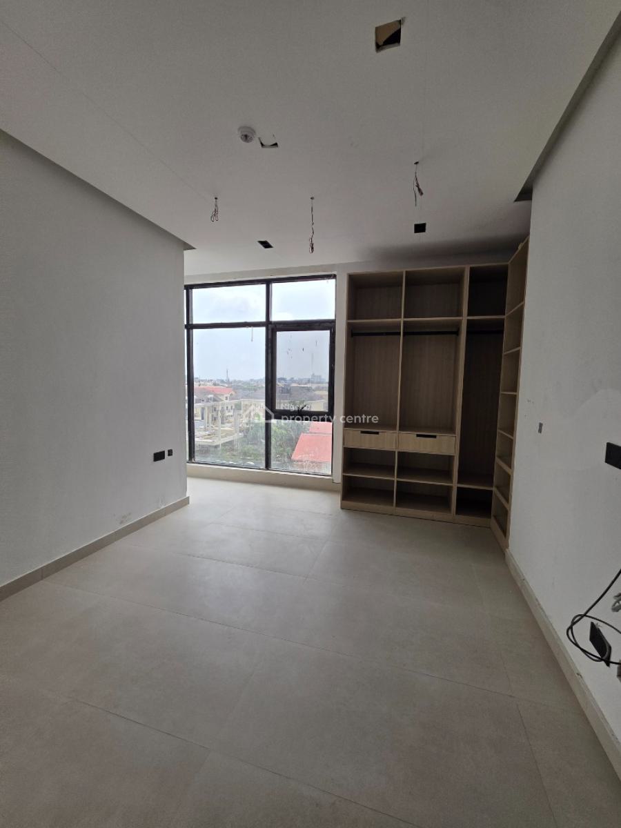 Luxury 3 Bedroom Apartment with Elevator, Lekki Phase 1, Lekki, Lagos, Flat / Apartment for Sale