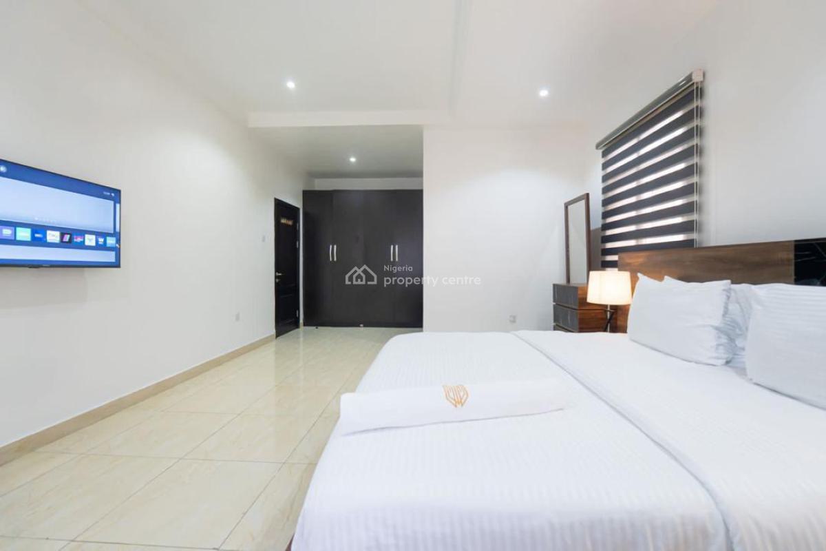 Luxury 3 Bedroom with Snooker, Lekki Phase 1, Lekki, Lagos, Flat / Apartment Short Let