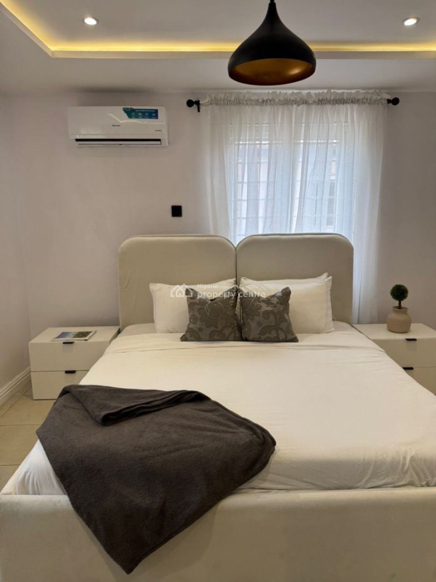 Luxury 3 Bedroom Apartment, Lekki Phase 1, Lekki, Lagos, Flat / Apartment Short Let