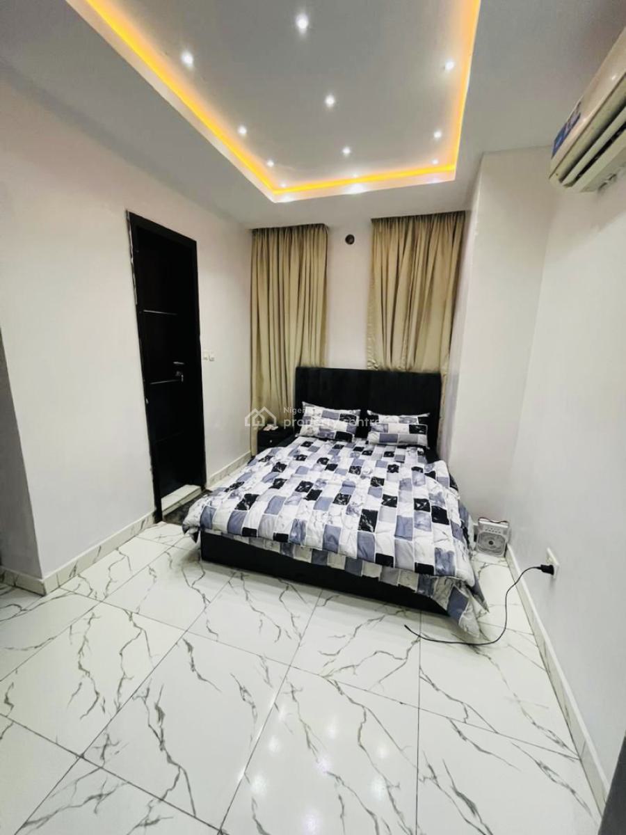 Luxury and Beautifully Furnished Apartment with Inverter, Ologolo, Lekki, Lagos, Flat / Apartment for Rent