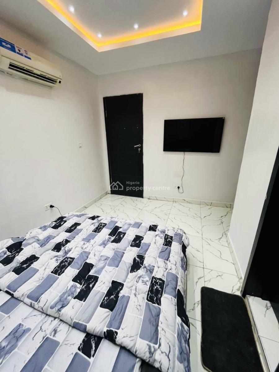 Luxury and Beautifully Furnished Apartment with Inverter, Ologolo, Lekki, Lagos, Flat / Apartment for Rent