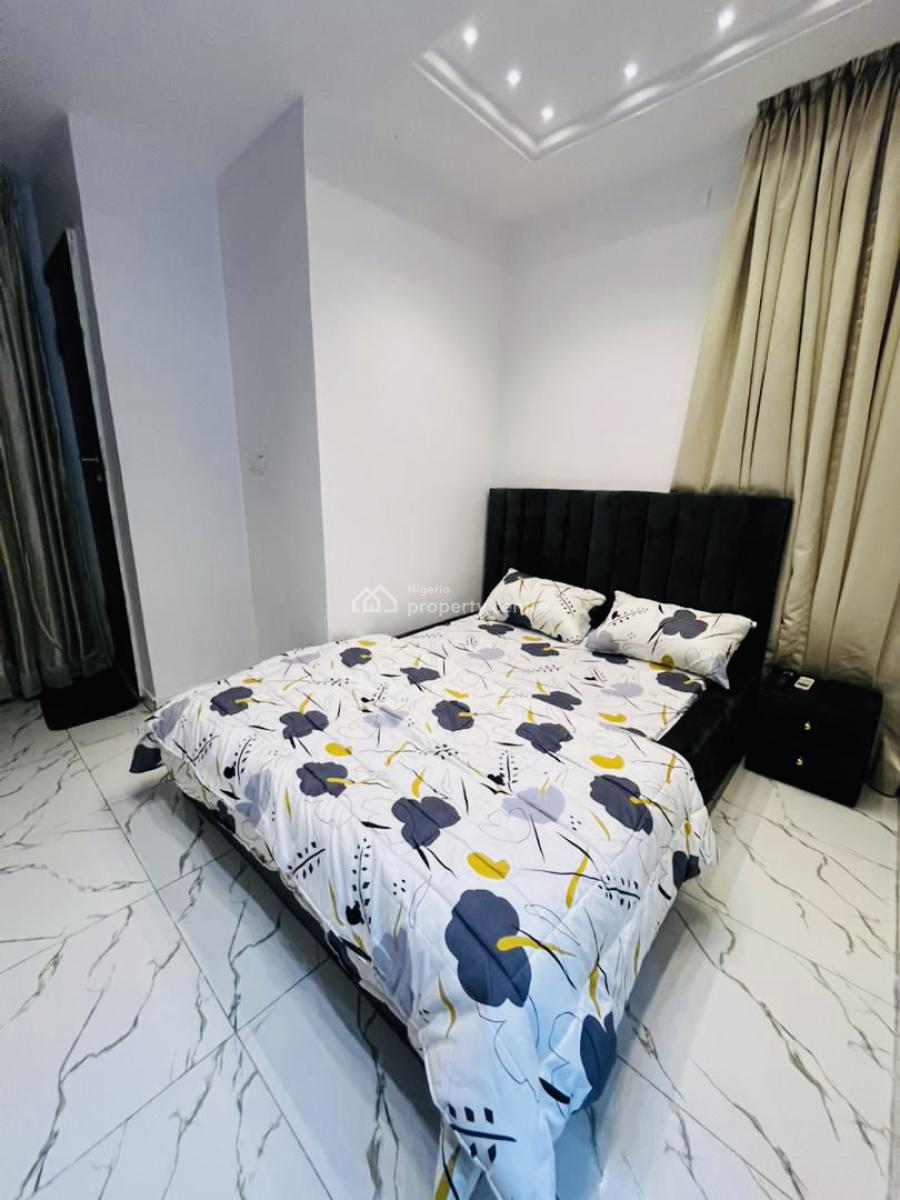 Luxury and Beautifully Furnished Apartment with Inverter, Ologolo, Lekki, Lagos, Flat / Apartment for Rent