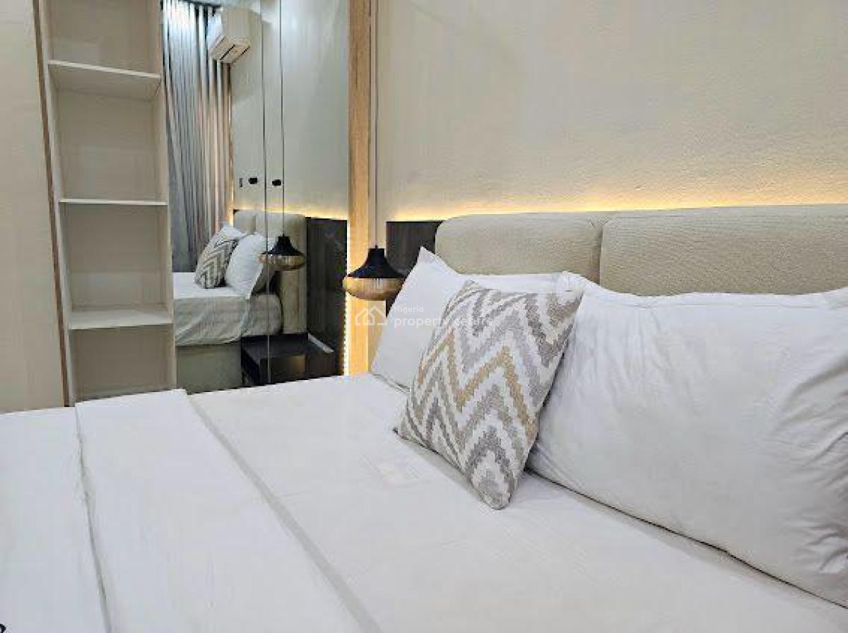 Stunning 2 Bedroom Modern Apartment, Meadow Hall Way, Lekki Phase 1, Lekki, Lagos, Flat / Apartment Short Let
