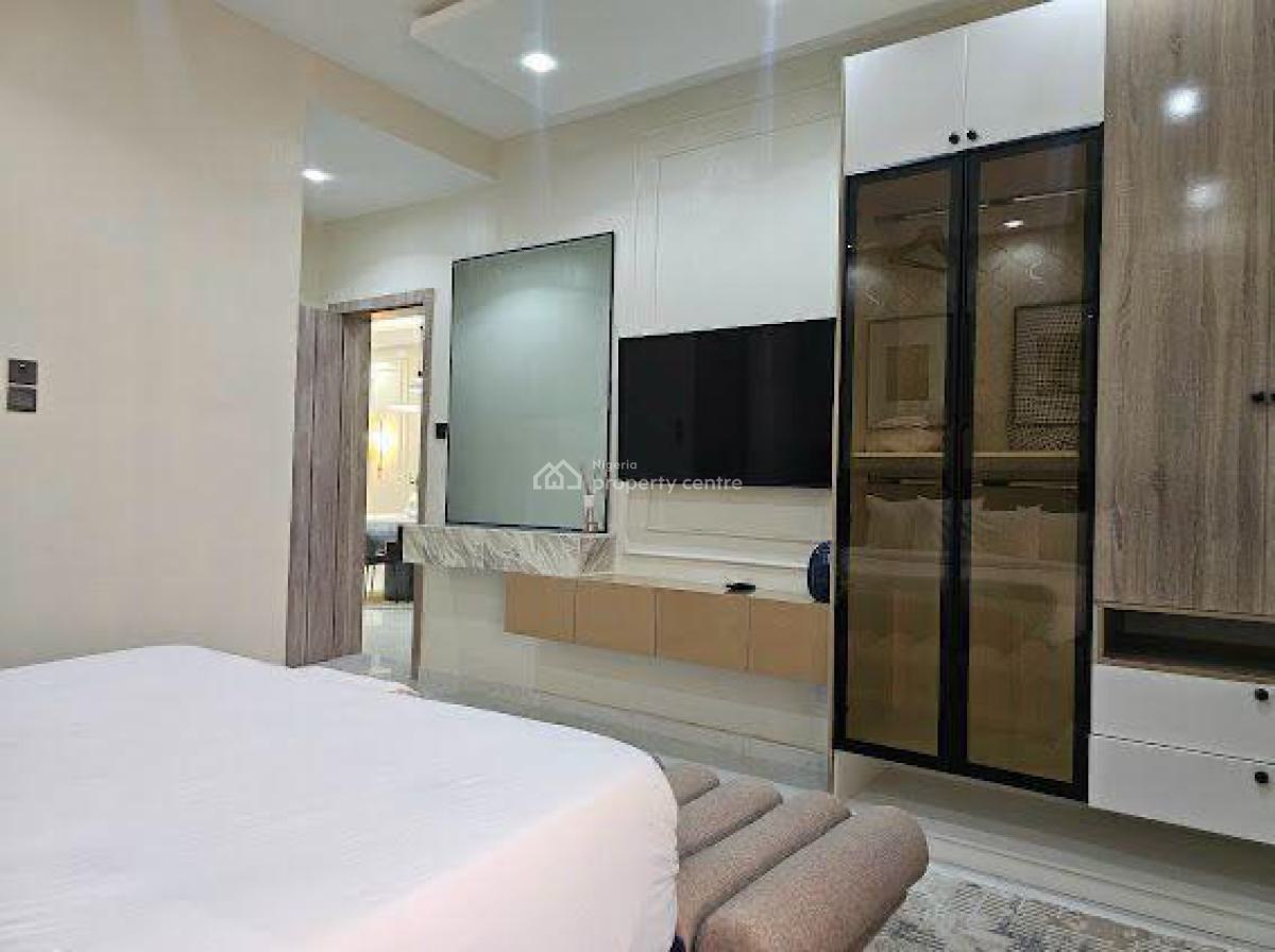 Stunning 2 Bedroom Modern Apartment, Meadow Hall Way, Lekki Phase 1, Lekki, Lagos, Flat / Apartment Short Let