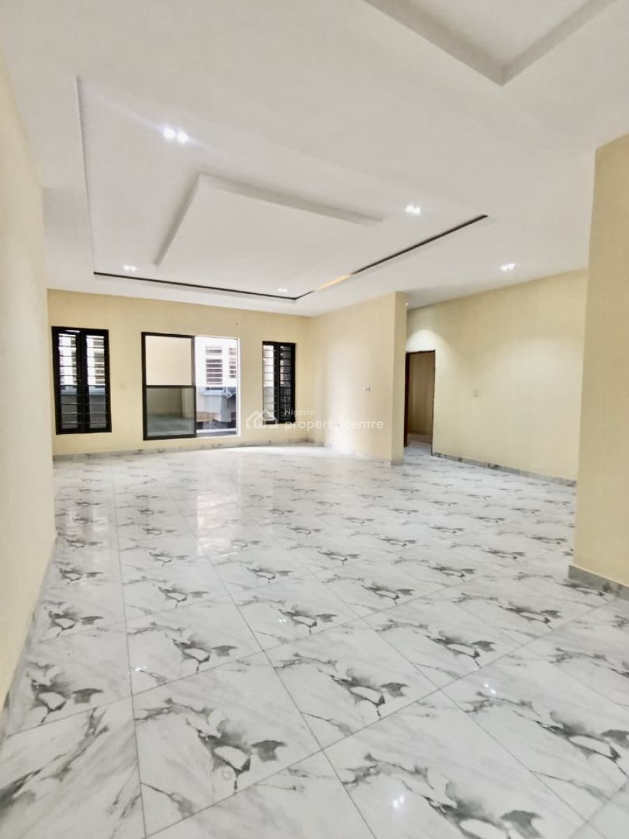 Exquisite and Spacious 3 Bedroom Apartment, New Road-chevron Axis ( Very Beautiful and Secured Estate), Lekki, Lagos, Flat / Apartment for Rent
