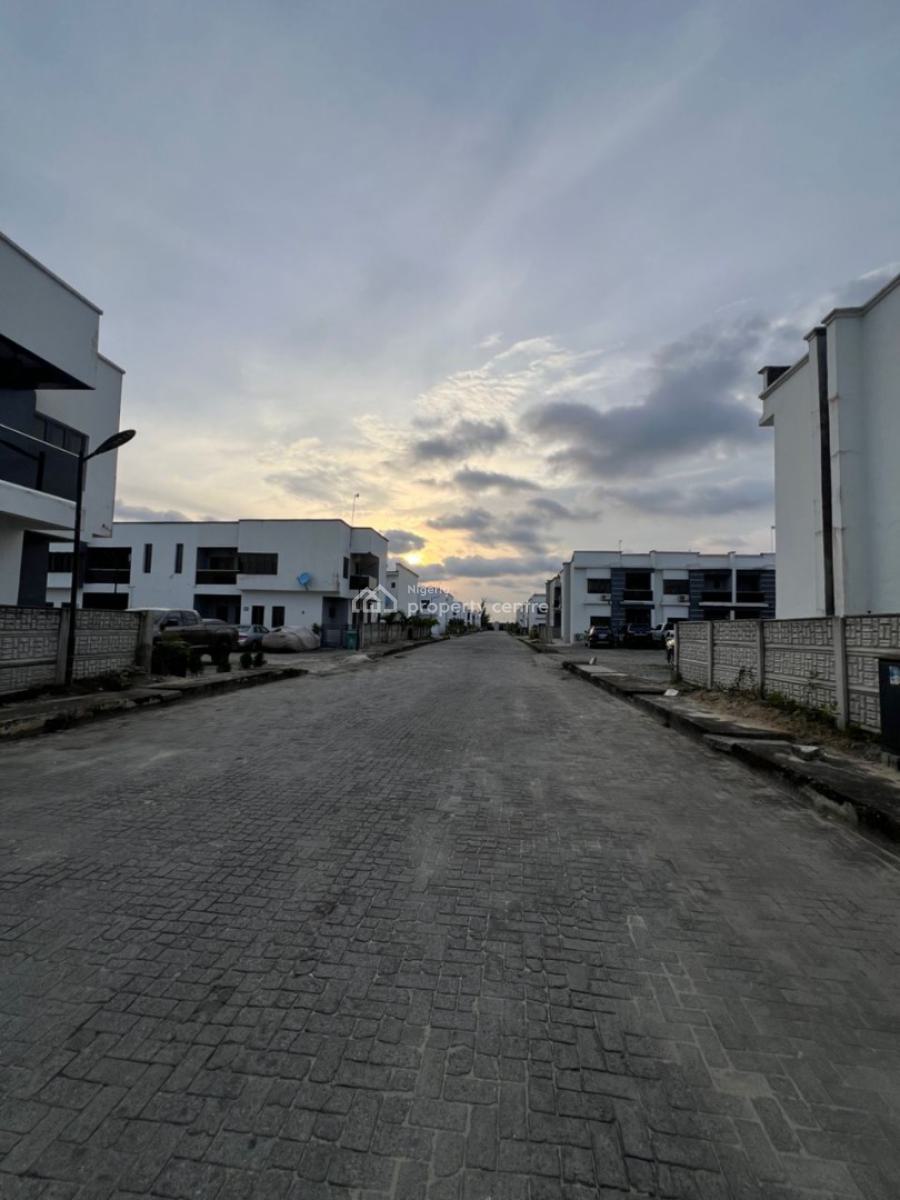 Exquisite 2 Bedroom Terrace Duplex, Ogombo Road Abraham Adesanya, Sangotedo, Ajah, Lagos, Terraced Duplex for Rent