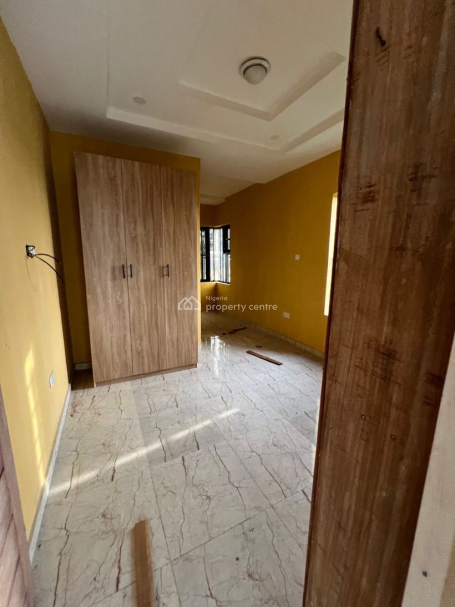 Luxurious 2 Bedroom Apartment, Ogombo Road Abraham Adesanya, Sangotedo, Ajah, Lagos, Flat / Apartment for Rent