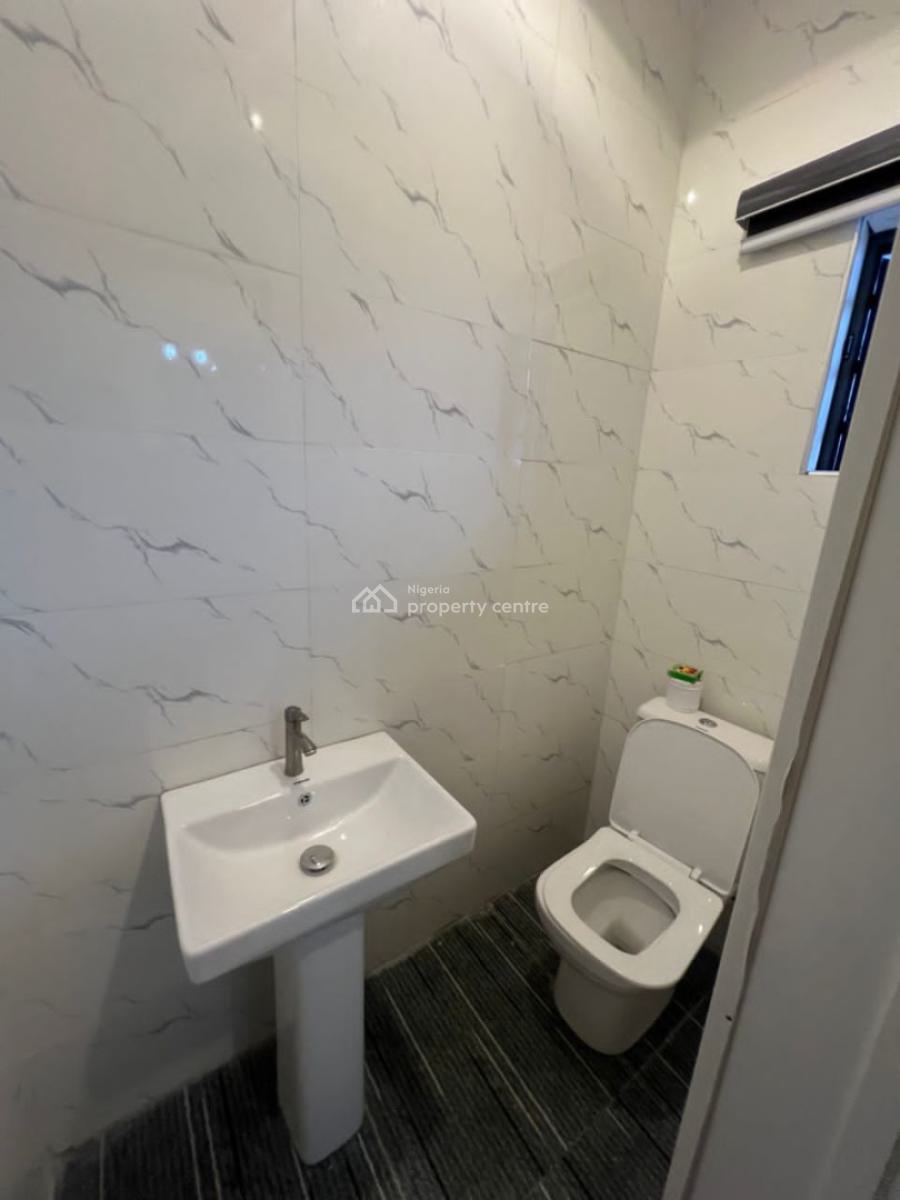 Luxurious 2 Bedroom Apartment, Ogombo Road Abraham Adesanya, Sangotedo, Ajah, Lagos, Flat / Apartment for Rent