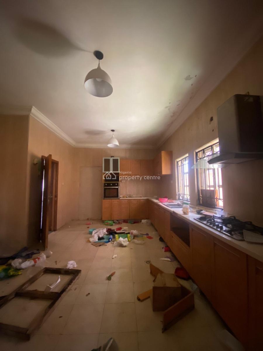 Detached 4 Bedroom Duplex + 2bq (suitable for Residential & Corp. Use), Lekki Phase 1, Lekki, Lagos, Detached Duplex for Rent