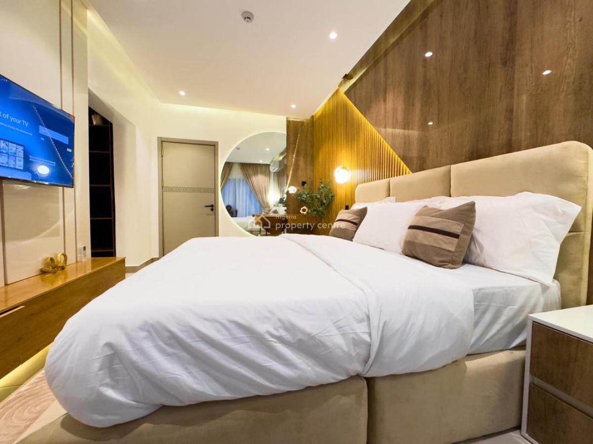 Well Furnished 2 Bedroom Apartment with Exclusive Facilities, Well Furnished 2 Bedroom Apartment with Exclusive Features, Lekki Phase 1, Lekki, Lagos, Flat / Apartment Short Let