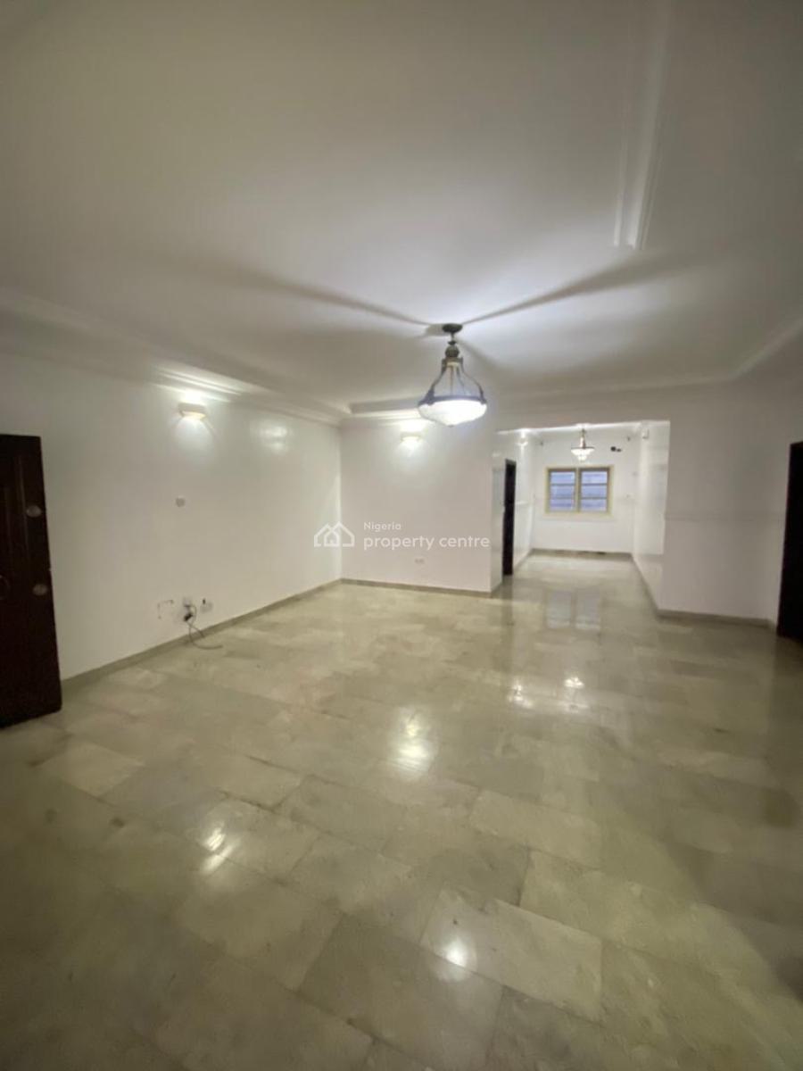 a Very Spacious and Lovely 3 Bedroom Apartment, Osapa, Lekki, Lagos, Flat / Apartment for Rent