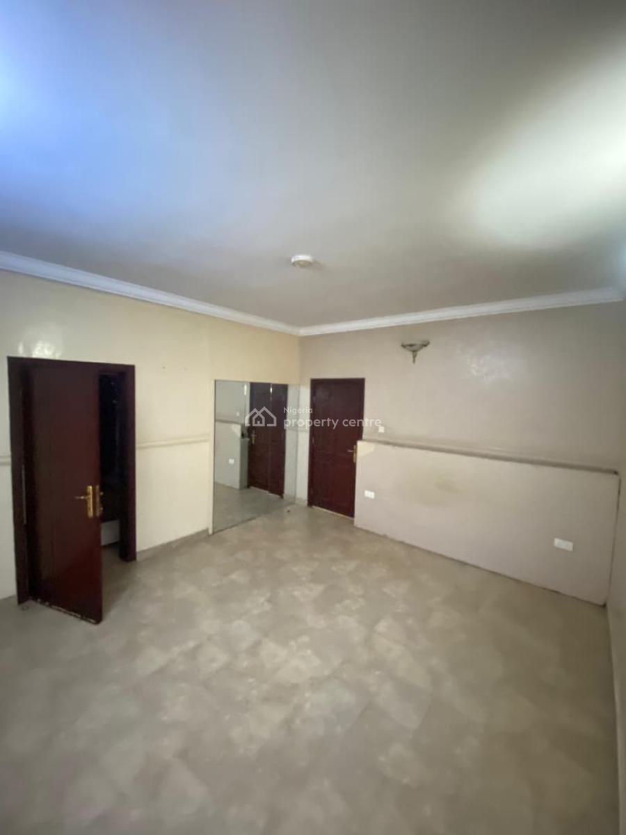 a Very Spacious and Lovely 3 Bedroom Apartment, Osapa, Lekki, Lagos, Flat / Apartment for Rent