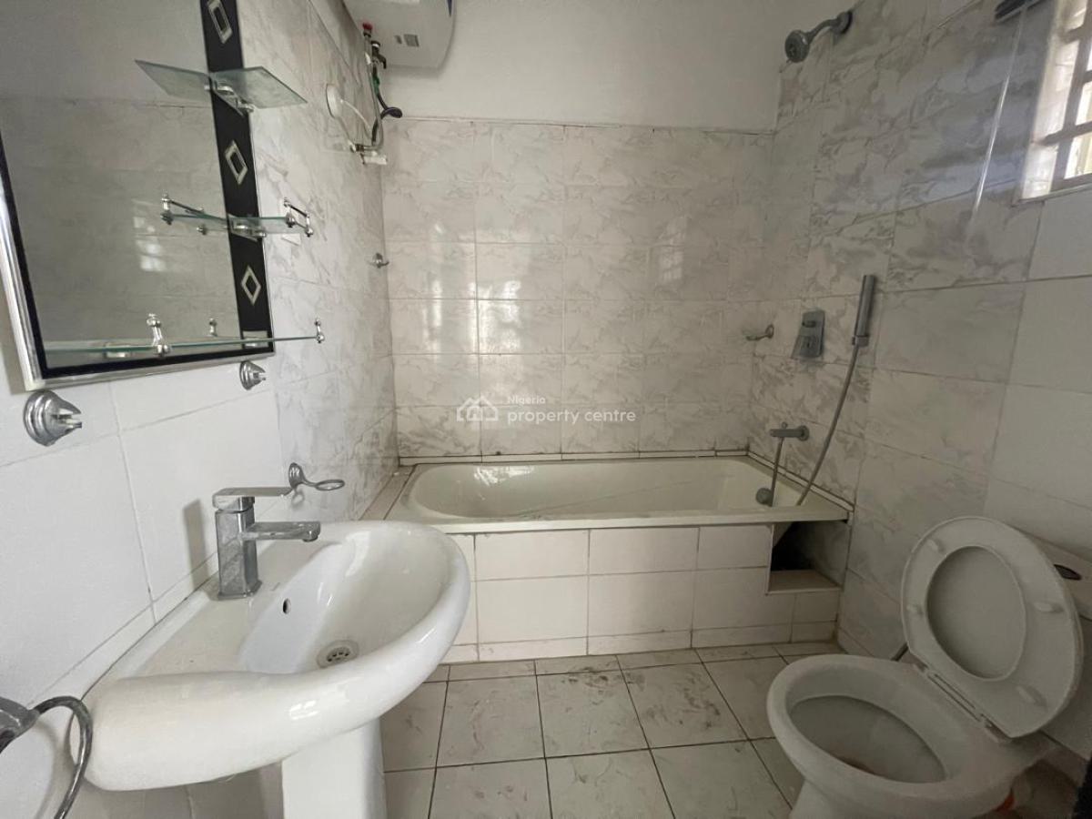 Well Maintained 6 Units of Three (3) Bedroom Flat with a Room Bqs, Ikate, Lekki, Lagos, Flat / Apartment for Rent