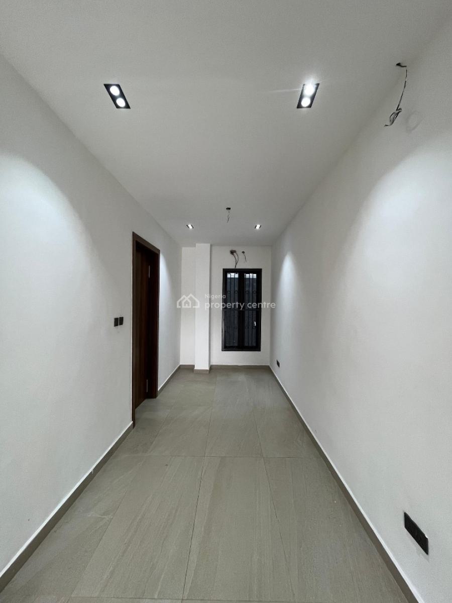 Amazingly Built 4 Bedroom Semi Detached Duplex with Bq, Secured Estate|ample Car Park|tarred Road|spacious Rooms, Gra Phase 1, Magodo, Lagos, Semi-detached Duplex for Sale