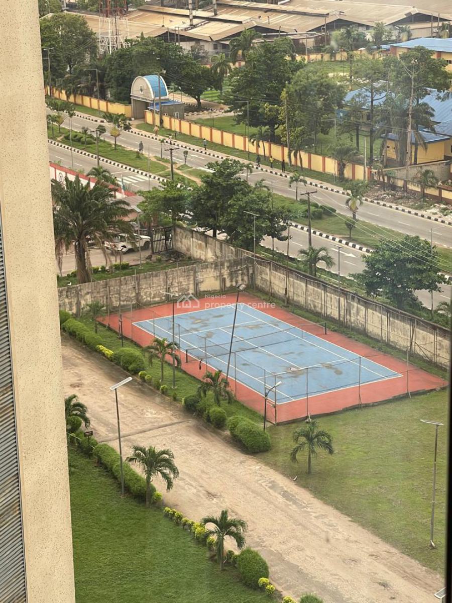 3 Bedroom Flat with a Room Bq, Eric Moore Towers, Surulere, Lagos, Flat / Apartment for Sale