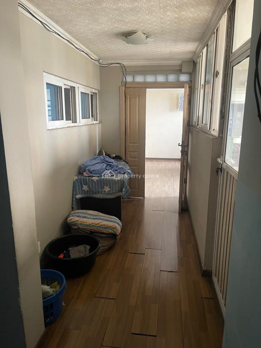 3 Bedroom Flat with a Room Bq, Eric Moore Towers, Surulere, Lagos, Flat / Apartment for Sale