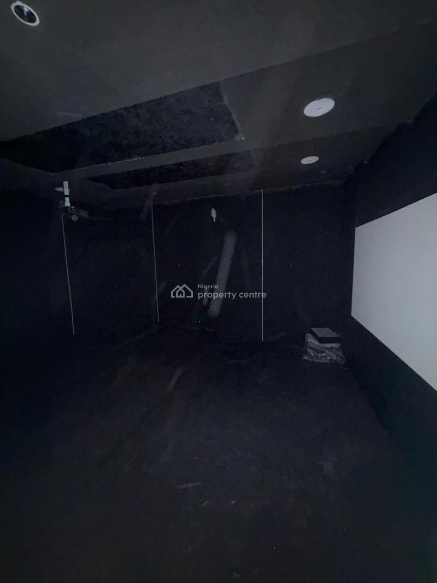 Luxurious 5 Bedroom Duplex with a Bq,pool,gym Cinema, Lekki Phase 1, Lekki, Lagos, House for Sale