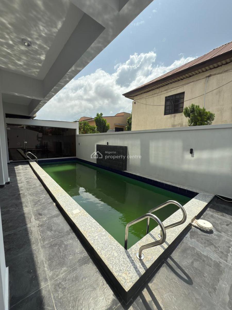 Aesthetically Pleasing 3 Bedroom Apartment with a Gym,pool, Lekki Phase 1, Lekki, Lagos, Flat / Apartment for Sale