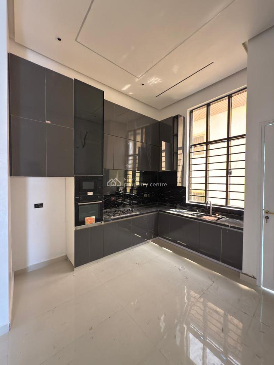 Aesthetically Pleasing 3 Bedroom Apartment with a Gym,pool, Lekki Phase 1, Lekki, Lagos, Flat / Apartment for Sale