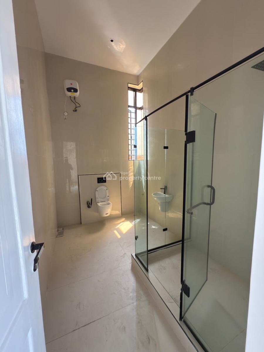 Aesthetically Pleasing 3 Bedroom Apartment with a Gym,pool, Lekki Phase 1, Lekki, Lagos, Flat / Apartment for Sale