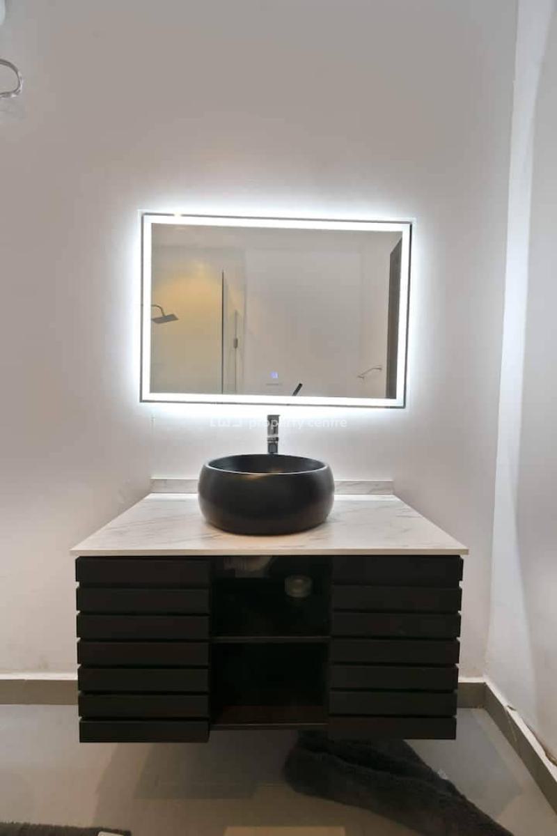 3 Bedroom Apartment, Lekki Phase 1, Lekki, Lagos, Flat / Apartment Short Let