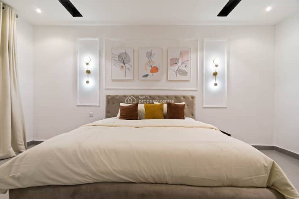 3 Bedroom Apartment, Lekki Phase 1, Lekki, Lagos, Flat / Apartment Short Let