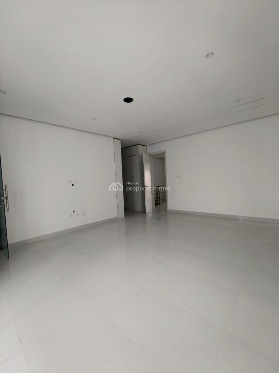Luxury and Spacious 3 Bedroom Apartment with Pop in an Estate, Cadogan Estate, Shoprite Mobil Road, Jakande, Lekki, Lagos., Jakande, Lekki, Lagos, House for Rent