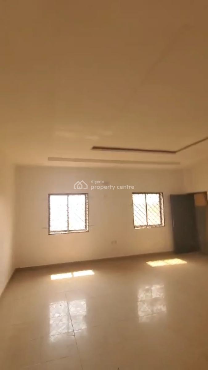 Clean 3 Bedroom, Utako, Abuja, Flat / Apartment for Rent