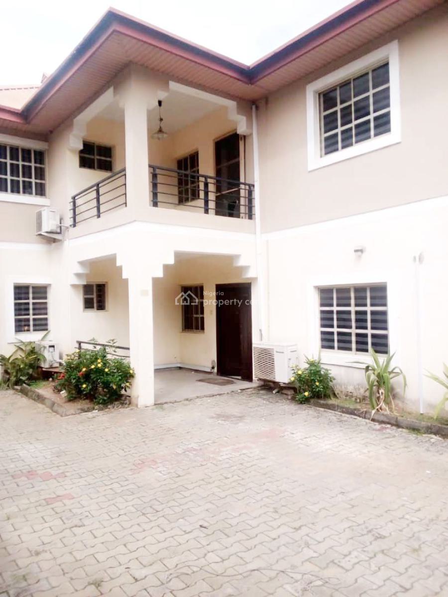 Luxury and Well Maintained 4 Bedroom Detached Duplex with Bq, Gra Phase 2, Magodo, Lagos, Detached Duplex for Rent