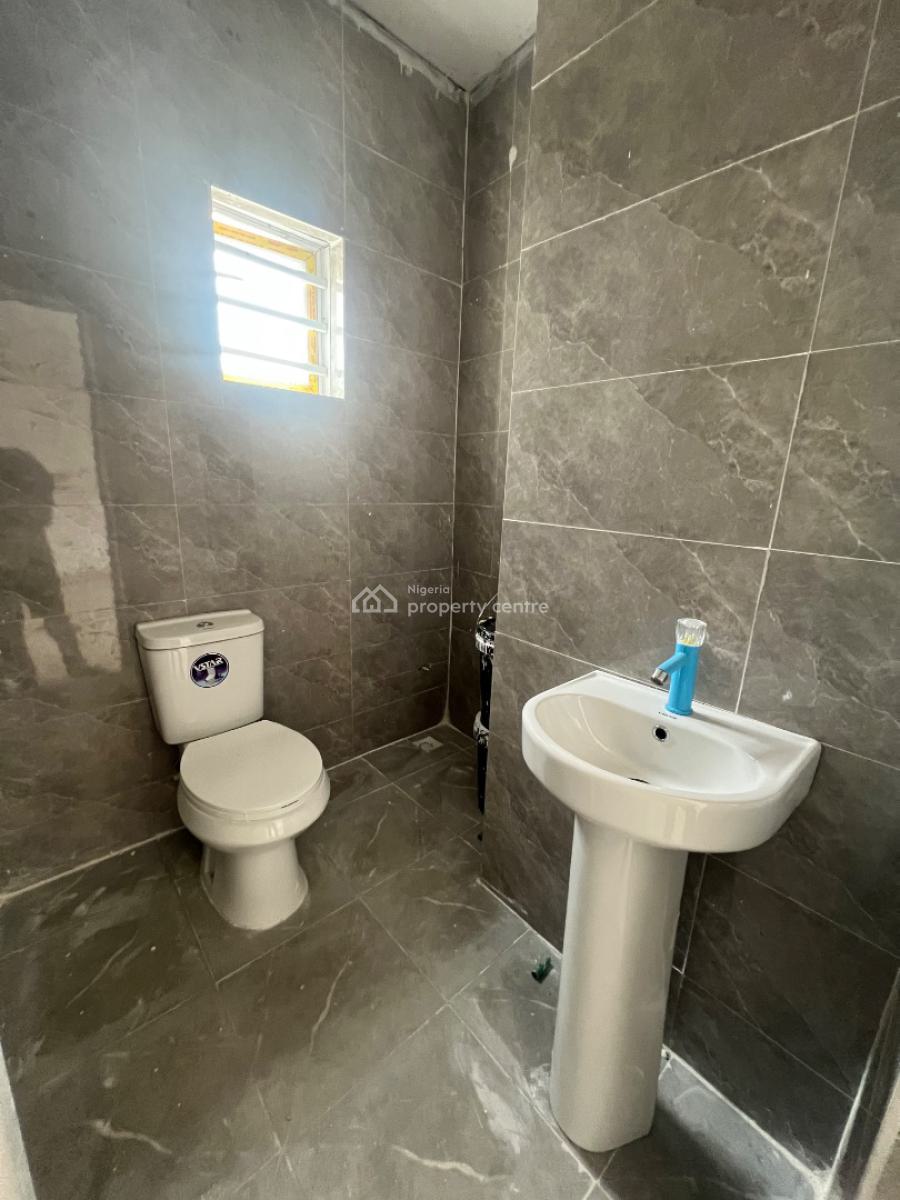 2bedroom Flat, Atlantic View Estate By Metro Homes General Paint Ajah, Ajah, Lagos, Flat / Apartment for Rent