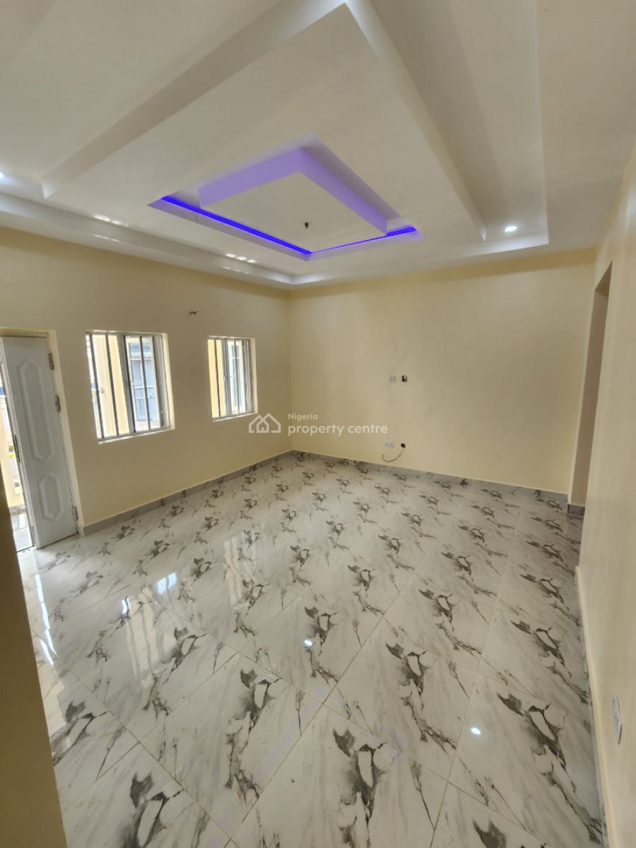 Luxury Two Bedroom Block of Flat., News Engineering, Dawaki, Gwarinpa, Abuja, Flat / Apartment for Rent