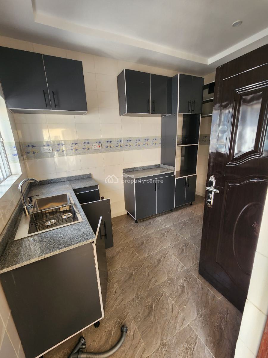 Luxury Two Bedroom Block of Flat., News Engineering, Dawaki, Gwarinpa, Abuja, Flat / Apartment for Rent