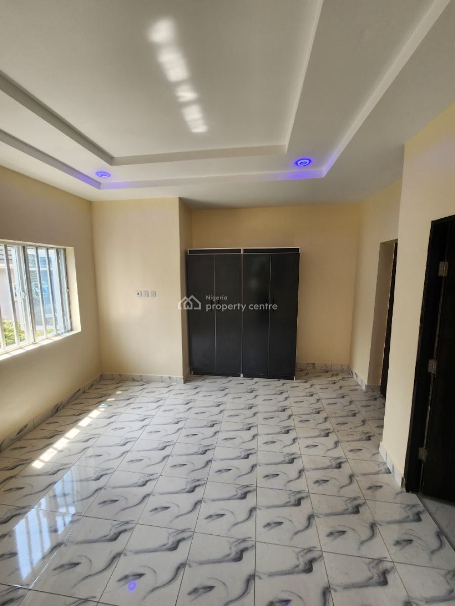 Luxury Two Bedroom Block of Flat., News Engineering, Dawaki, Gwarinpa, Abuja, Flat / Apartment for Rent