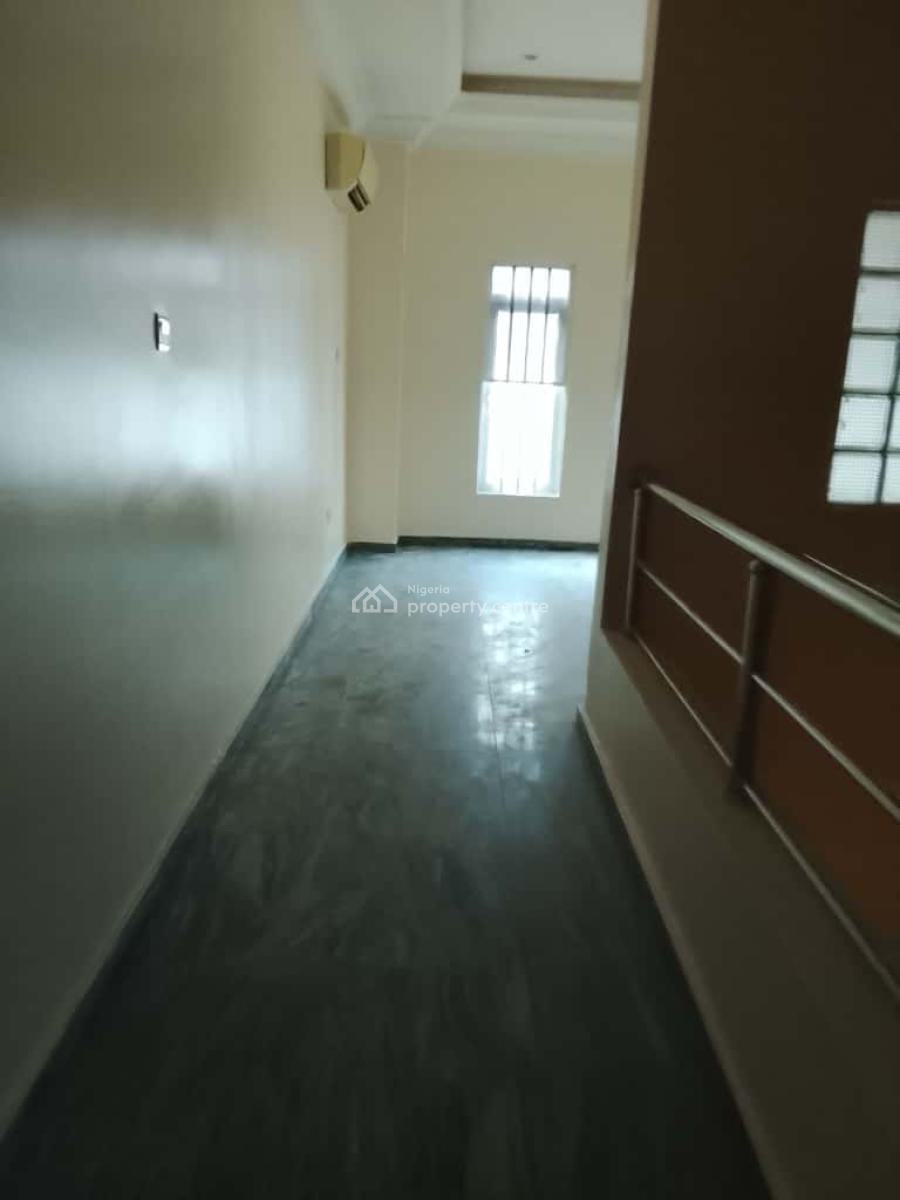 Spacious 4 Bedroom Semi Detached Duplex with a Bq, Lekki Phase 1, Lekki, Lagos, Lekki Phase 1, Lekki, Lagos, Flat / Apartment for Rent