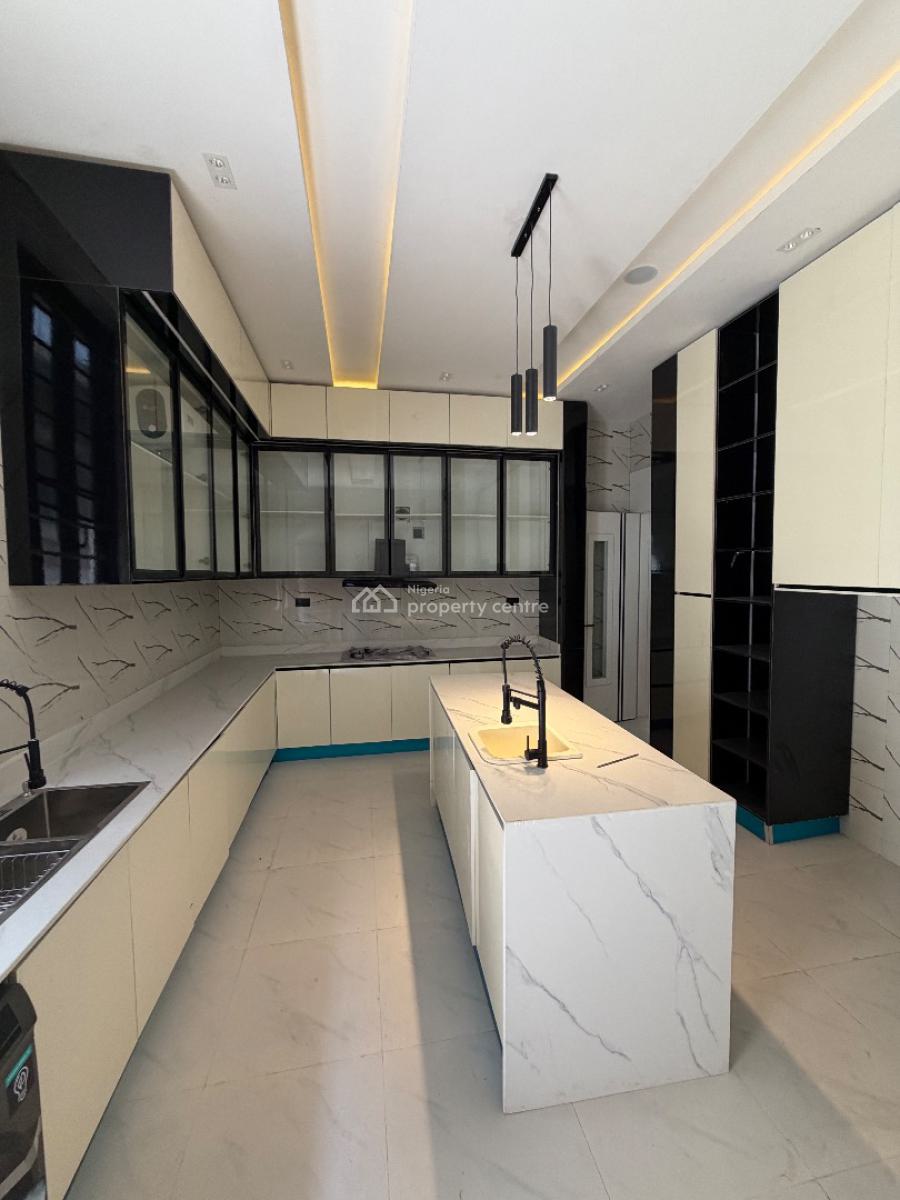 Spacious 5bedroom Fully Detached House with Pool, Idado Estate, Lekki, Lagos, Detached Duplex for Sale