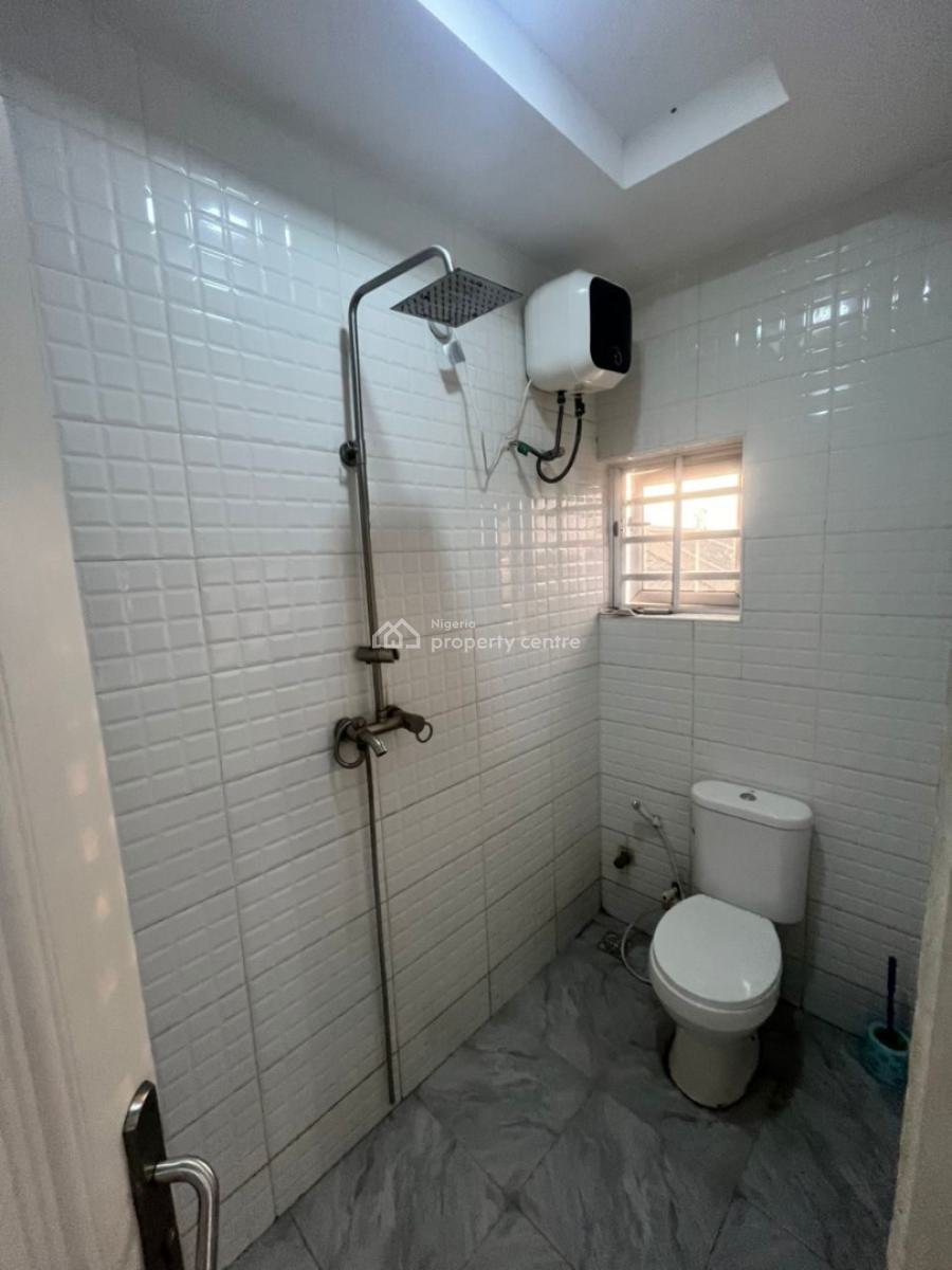 Lovely 2bedroom Flat, Thomas Estate, Ajah, Lagos, Flat / Apartment for Rent