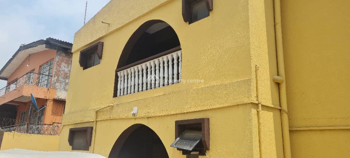 4nos 3bedroom Flats on 550sqmts, Off Oyedele Street Anthony Village,, Anthony, Maryland, Lagos, Block of Flats for Sale