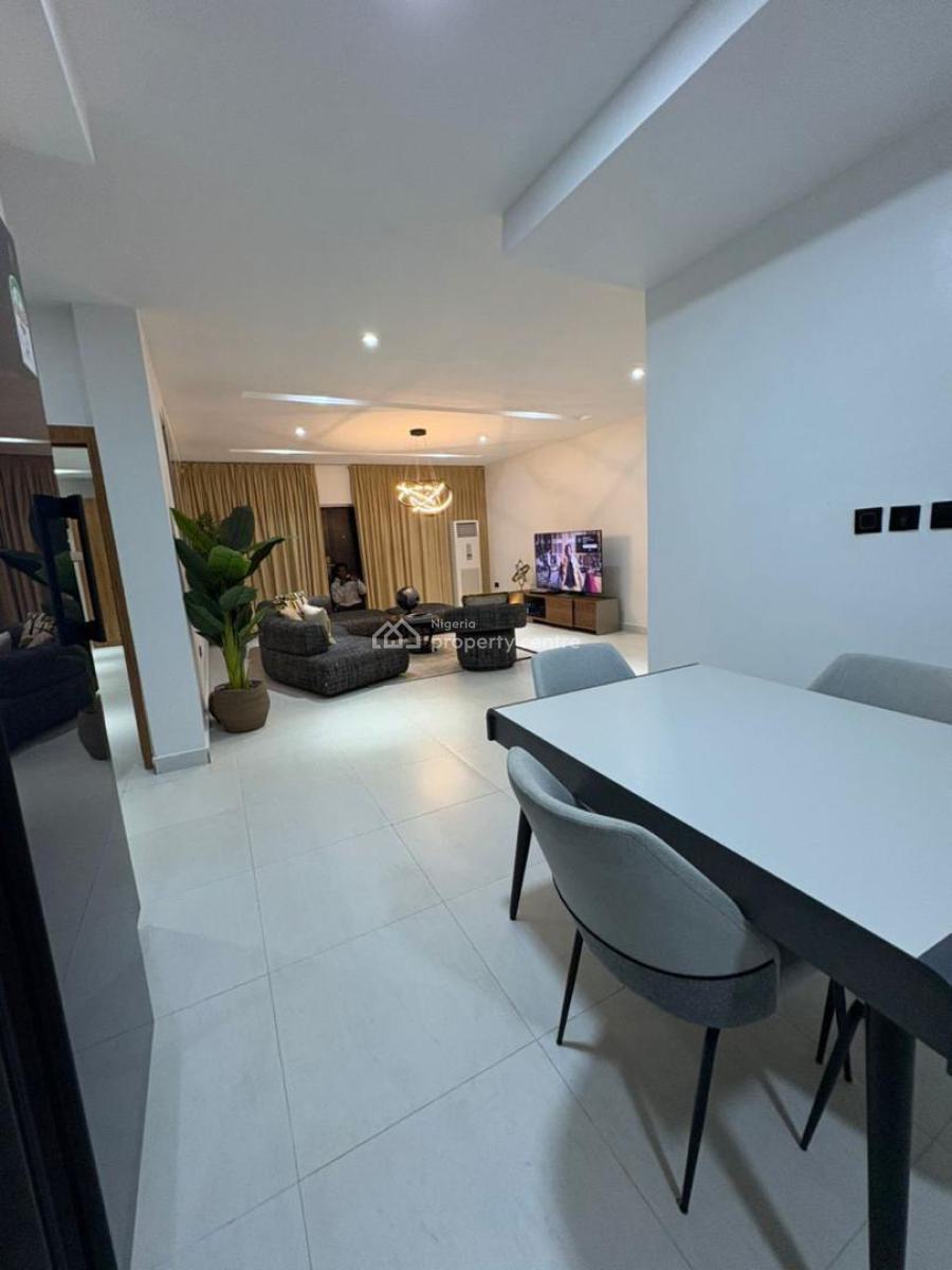 Luxury 3 Bedroom Apartment  with Ps5 (fifa 24, Cod) Snooker  Starlink, Lekki Phase 1, Lekki, Lagos, Flat / Apartment Short Let