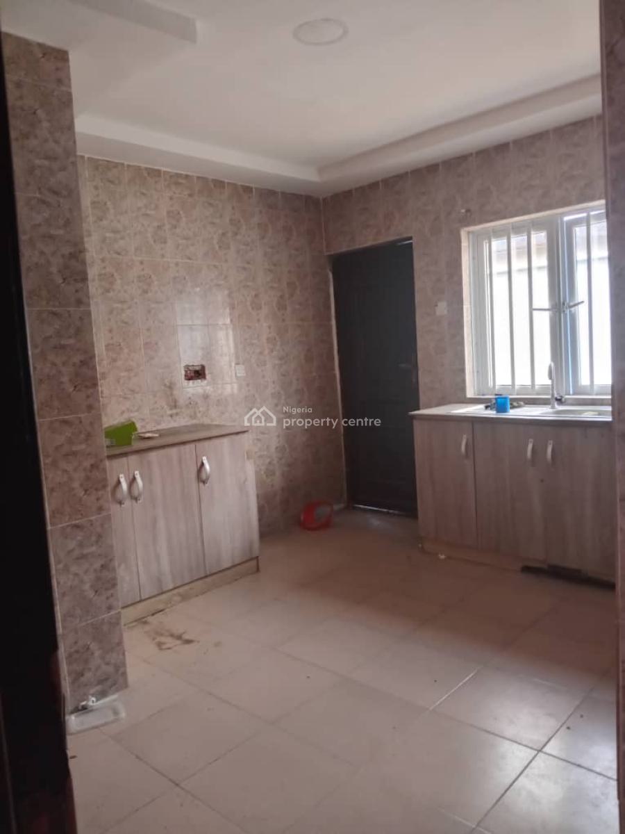 Standard 2 Bedroom Apartment, Unity Estate Badore, Badore, Ajah, Lagos, Flat / Apartment for Rent