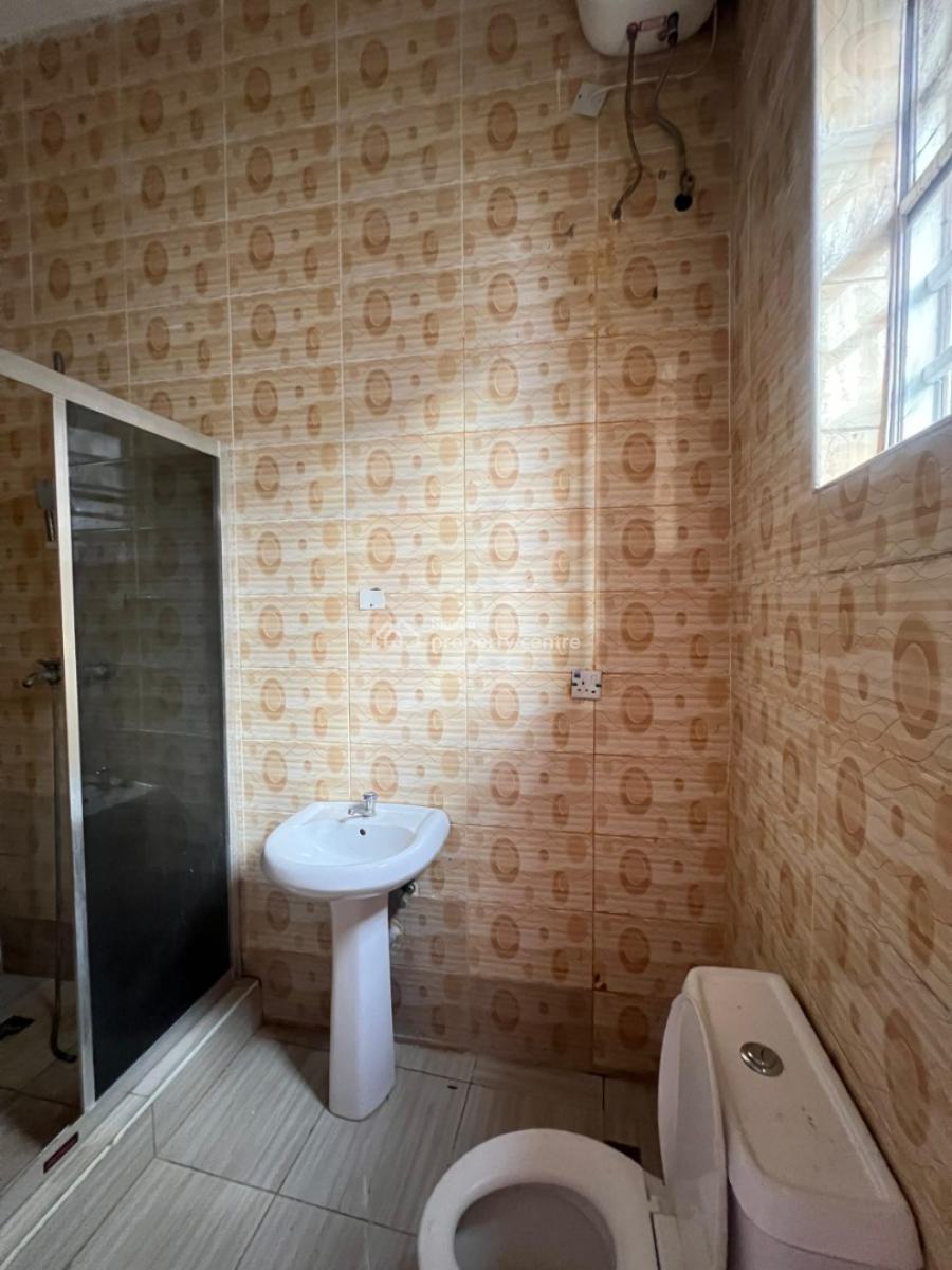 Self Serviced 4-bedroom Semi-detached Duplex with Bq, Ologolo Lekki, Lekki, Lagos, Detached Duplex for Rent