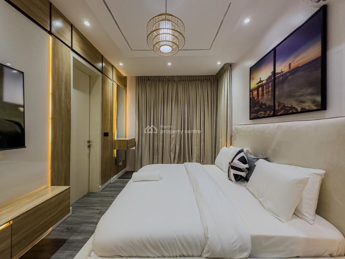 Book This  Cute  and Luxurious 3 Bedroom Apartment Self Compound with, Victoria Island (vi), Lagos, Flat / Apartment Short Let