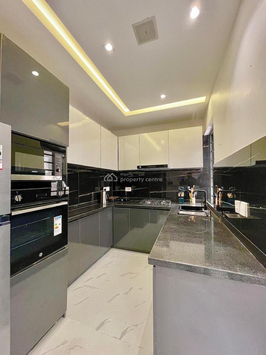 Brand New 2 Bedroom Apartment with Top Notch Security, Swimming Pool,p, Lekki Phase 1, Lekki, Lagos, Flat / Apartment Short Let