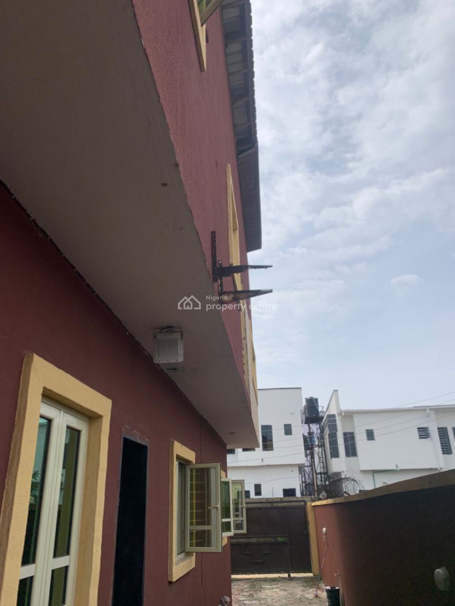 Well Maintained and Massive 3bed Room Duplex, Maple Court , Orchid Road Lekki, Lekki Expressway, Lekki, Lagos, Terraced Duplex for Rent